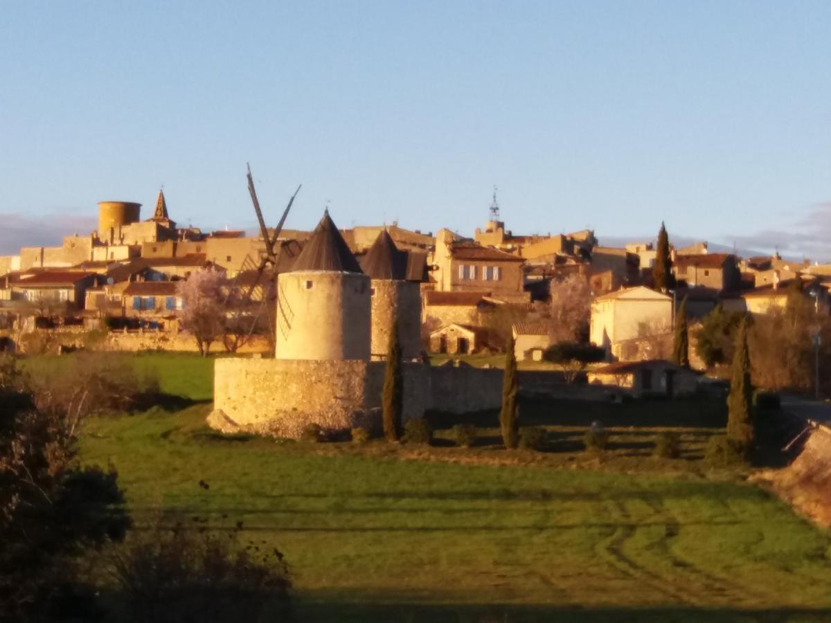 Lou Pebre D'Ai Bed & Breakfast Regusse Bagian luar foto